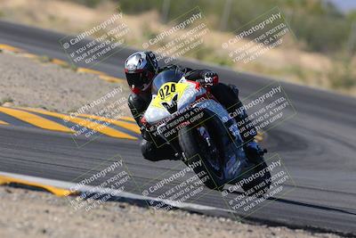 media/Oct-30-2022-CVMA (Sun) [[fb421c3cec]]/Race 16 Amateur Supersport Middleweight/